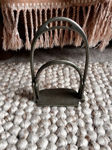 Antique english side - english,