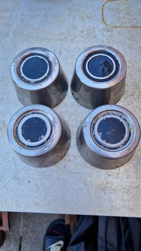 Ford sports wheel centre - , caps