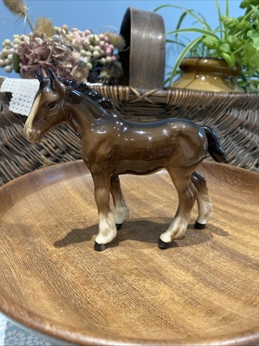 Beswick shire foal model - foal, no