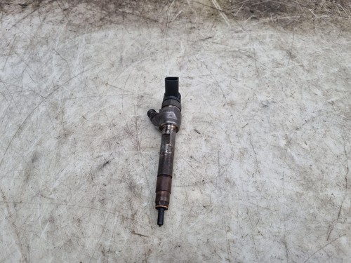 Toyota avensis fuel injector - fuel,