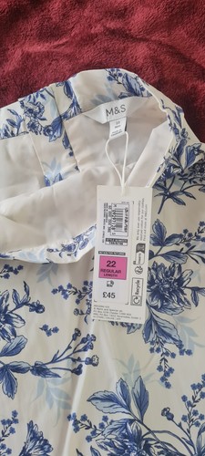Beautiful bnwt and skirt - s,