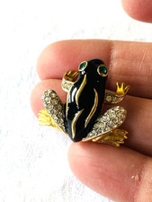 Attwood & Sawyer frog brooch