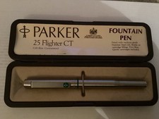 Parker 25 Green Trim Fountain