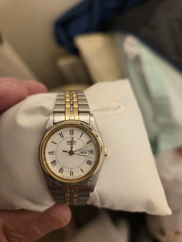 Vintage seiko quartz day date - seiko,