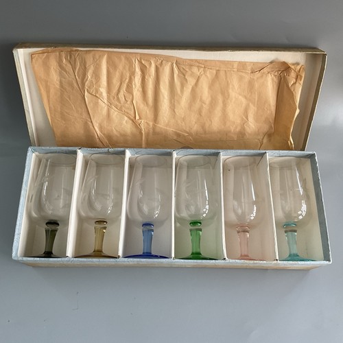 Box vintage wine glasses - 6,
