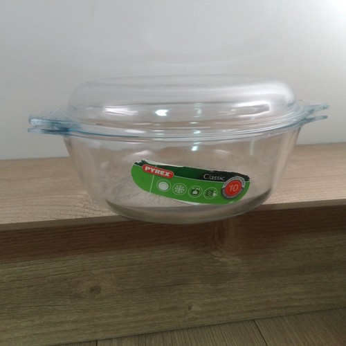 Pyrex classic casserole - pyrex,