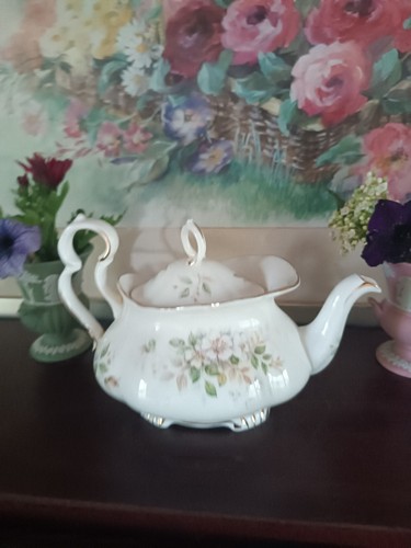 Royal albert haworth - royal,