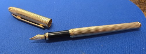 Elysee parthenon fountain - fountain, pen