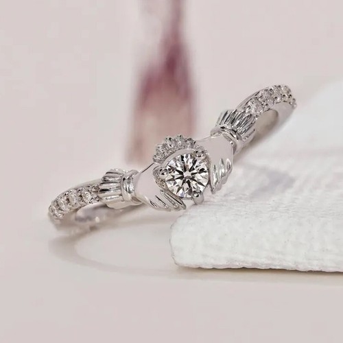 1ct round engagement - round,