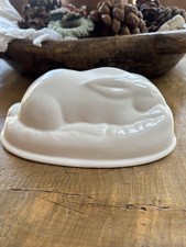 Vintage Ceramic Unusual Rabbit Jelly Mould White