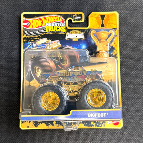 Hot wheels monster trucks - hot,