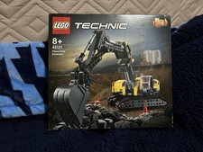 LEGO Technic Crane Brand New