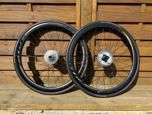 Zipp 302 carbon wheelset - 302,