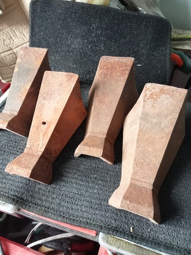 Set cast iron bath feet - 4,