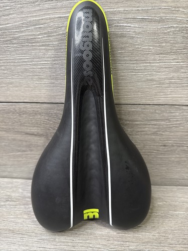 New school mongoose seat - new, black