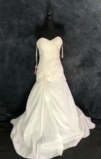 NEW WEDDING DRESS BY JULIAN