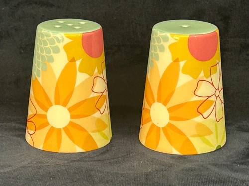 Portmeirion crazy daisy salt - portmeirion, &