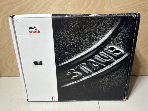 Staub black cocotte l - cocotte,