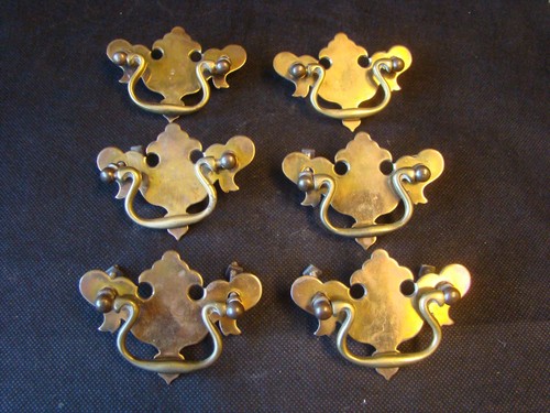 Vintage brass drop - brass,