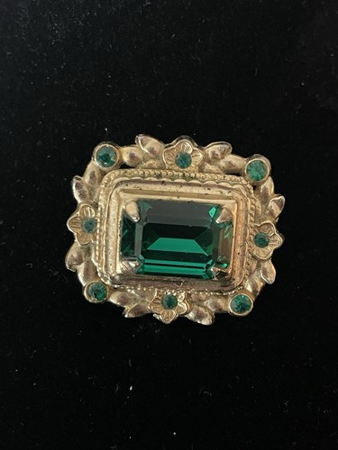 Vintage gold tone coro - vintage,