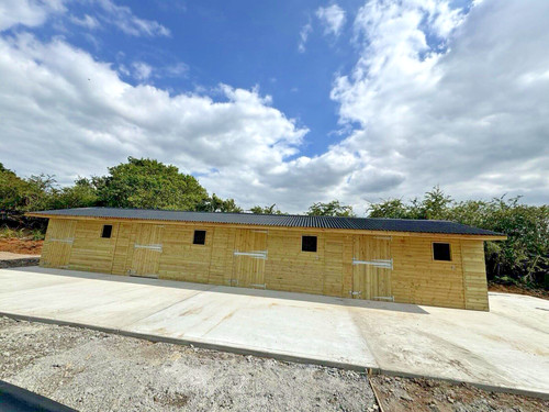 14ft x14ft wooden quadruple - 4x,