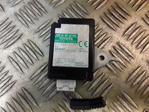 Lexus smart door control - is,