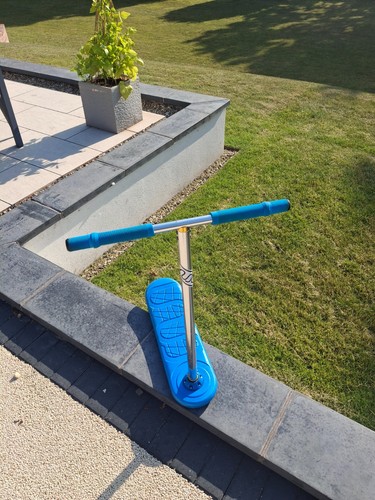 Indi pro trampoline scooter - indi,