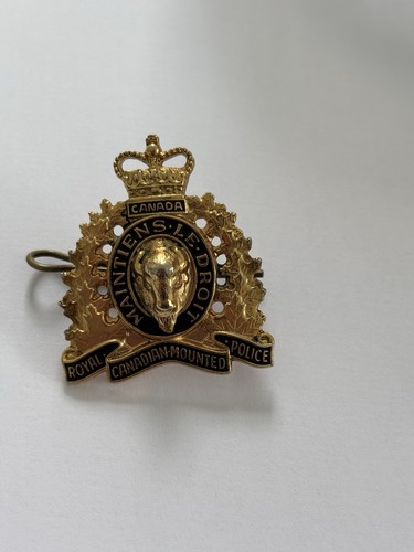 Royal canadian mounted - royal,