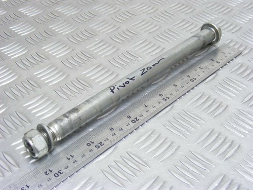 Rf600 swingarm pivot spindle - swingarm,