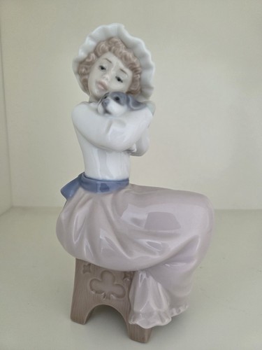 Nao lladro porcelain figurine - nao,
