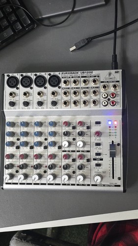 Working behringer eurorack - behringer,
