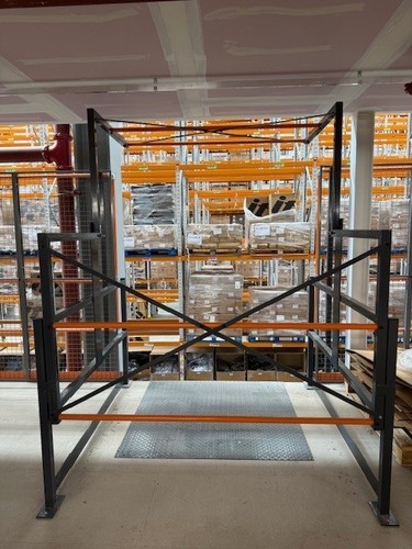 Used mezzanine floor - used,
