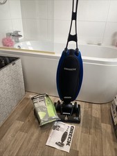 Oreck Magnesium Upright Vacuum