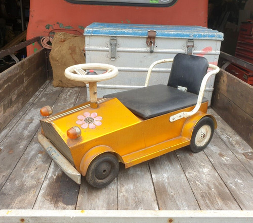 Vintage 70s child toy - child's,