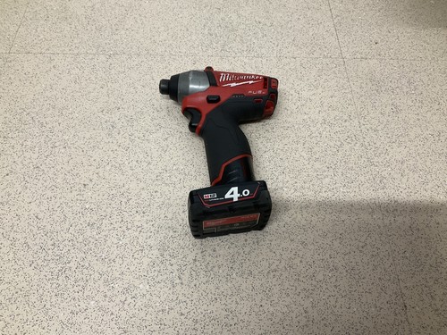 Milwaukee m12 cid cordless 12v - milwaukee,
