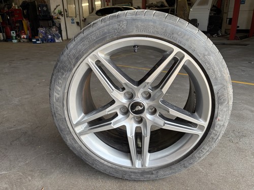 Mustang alloy wheels - mustang, one