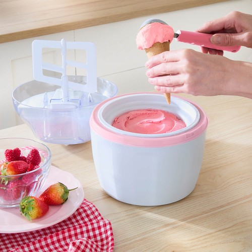 Ice cream maker machine - cream,
