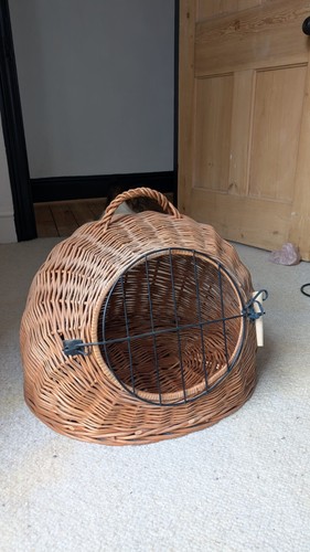 Wicker cat basket carrier - wicker,