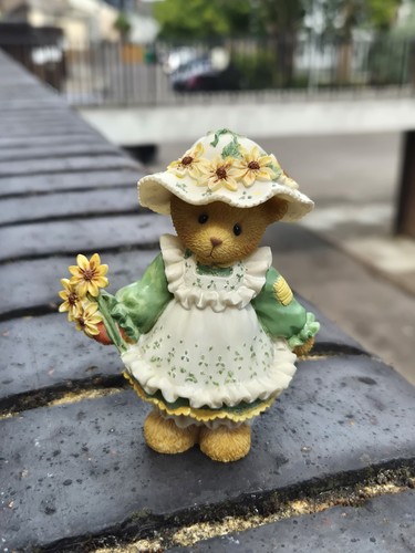 Lacey cherished teddy - lacey,