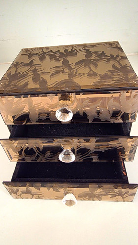 Mirrored floral glass - mirrored,