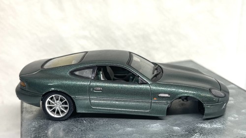 Autoart aston martin db7 43 - aston,