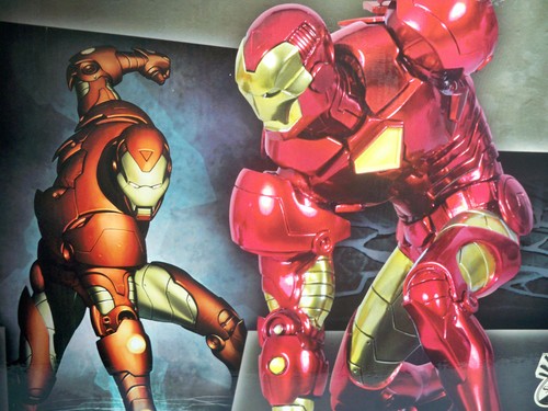R15057501 iron man - man, comiquette