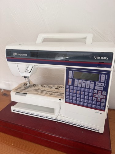 Husqvarna viking rose - rose, sewing