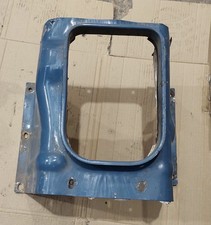 Land Rover Defender LT77