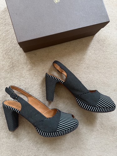 Chie mihara black white - &,