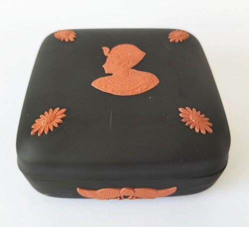 Wedgwood jasperware black - wedgwood,