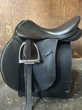 GFS Gp 17” Saddle VSD PRO Fieldhouse