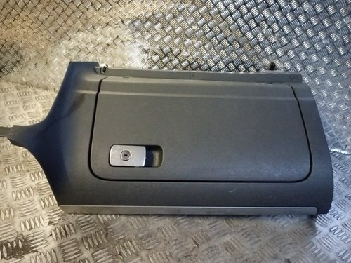 Volkswagen golf 5dr - volkswagen,
