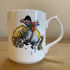 Vintage norman thelwell mug - thelwell,