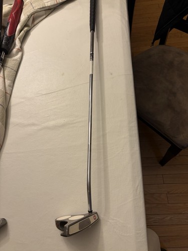 Odyssey white hot ball - 2-ball, blade